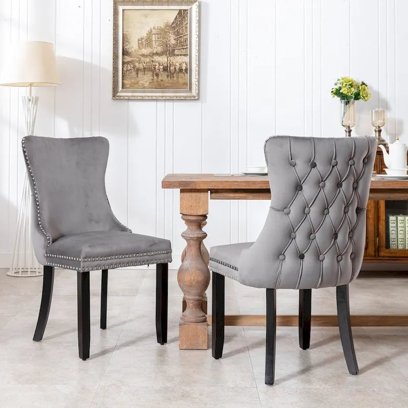 Chaise de salle à manger tapissée à dossier en ailes