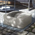 Pouf carré tressé en PET recyclé gris et blanc